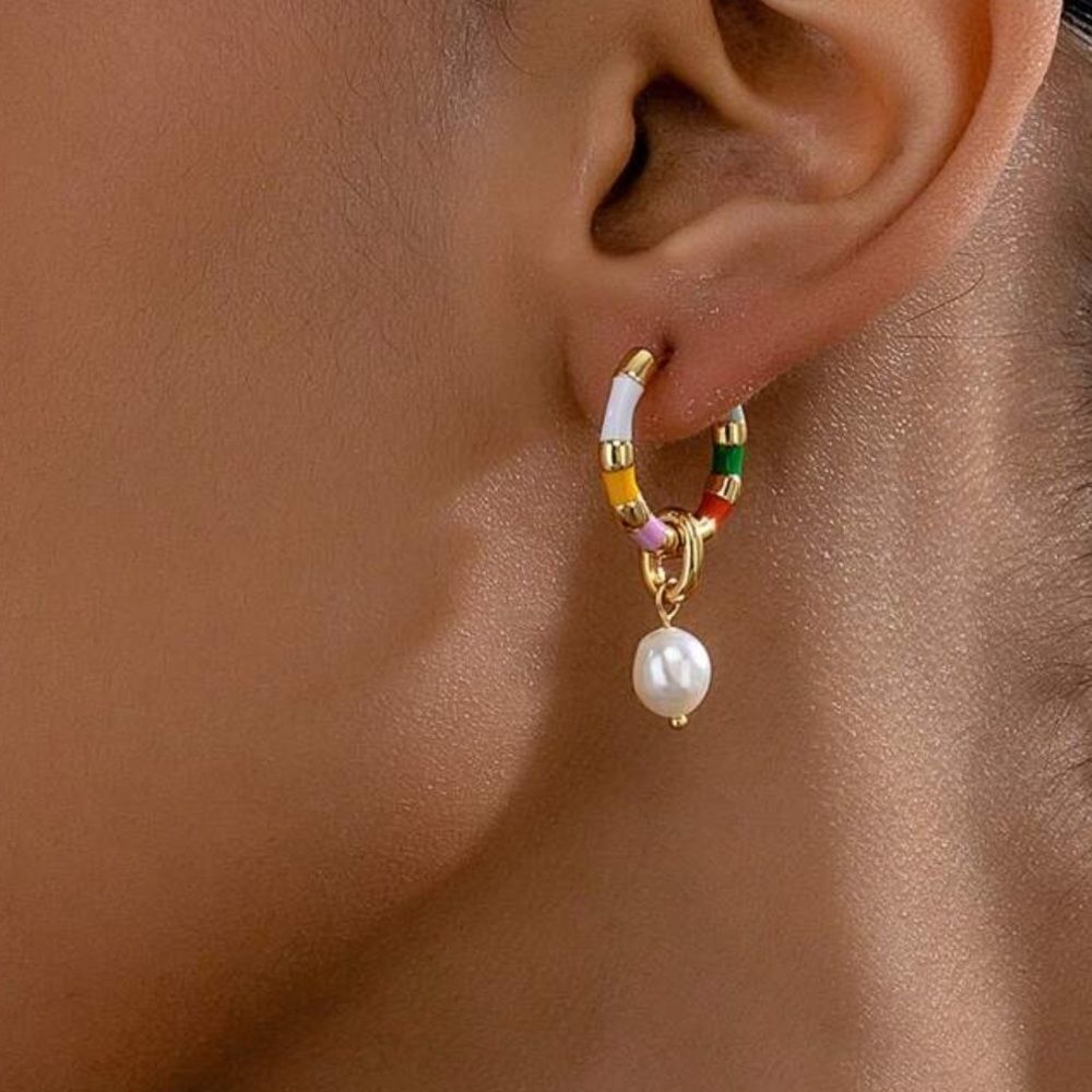 Pearl Hoop Earrings Q906